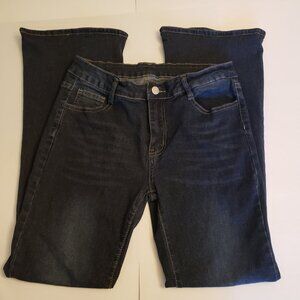 Generic Jeans Size 8  Boot Cut  Waist 30"  Inseam 31"  Rise  9.5        Box 3